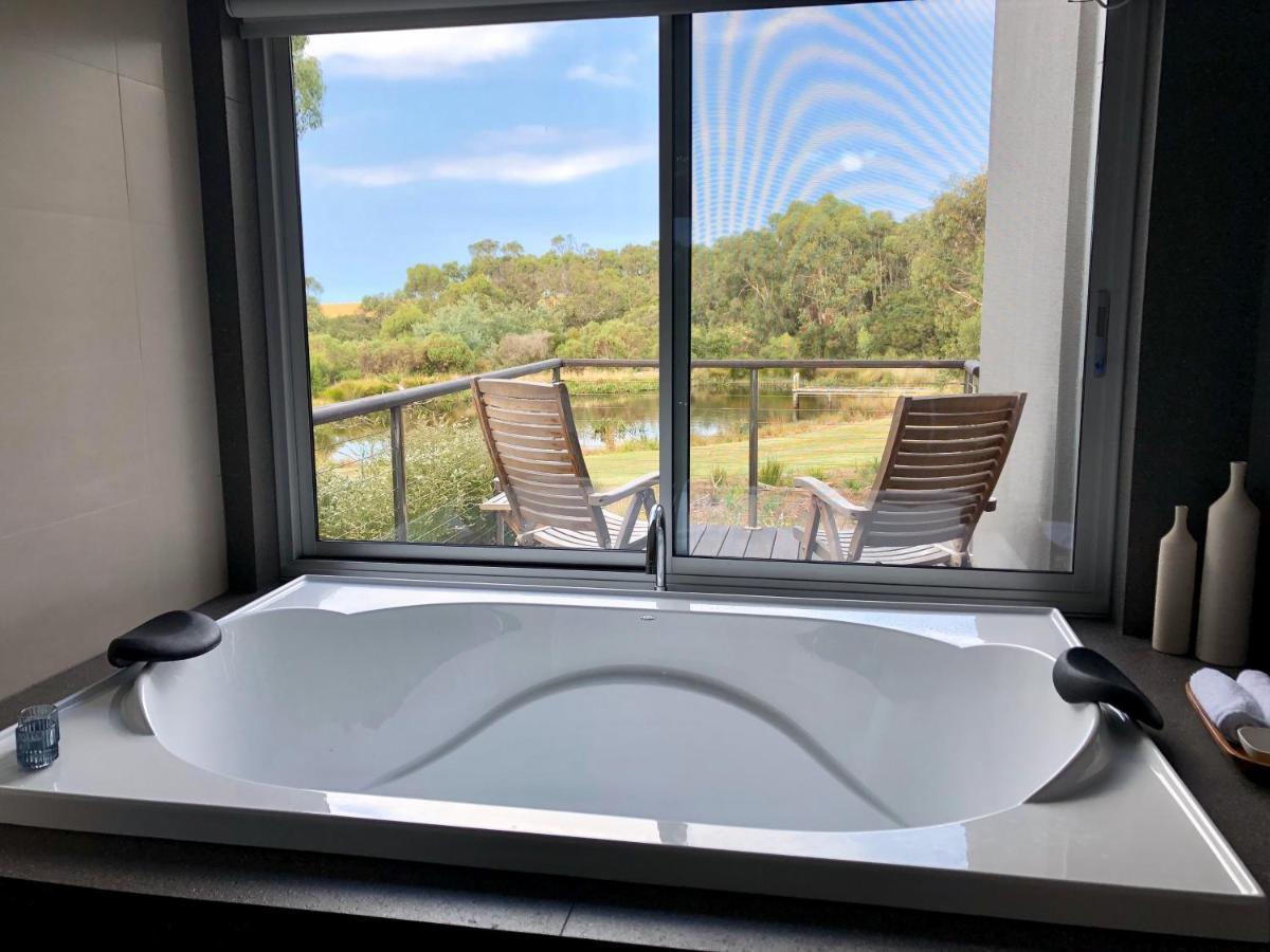Messmates Luxury Eco Suites Инверлок Екстериор снимка